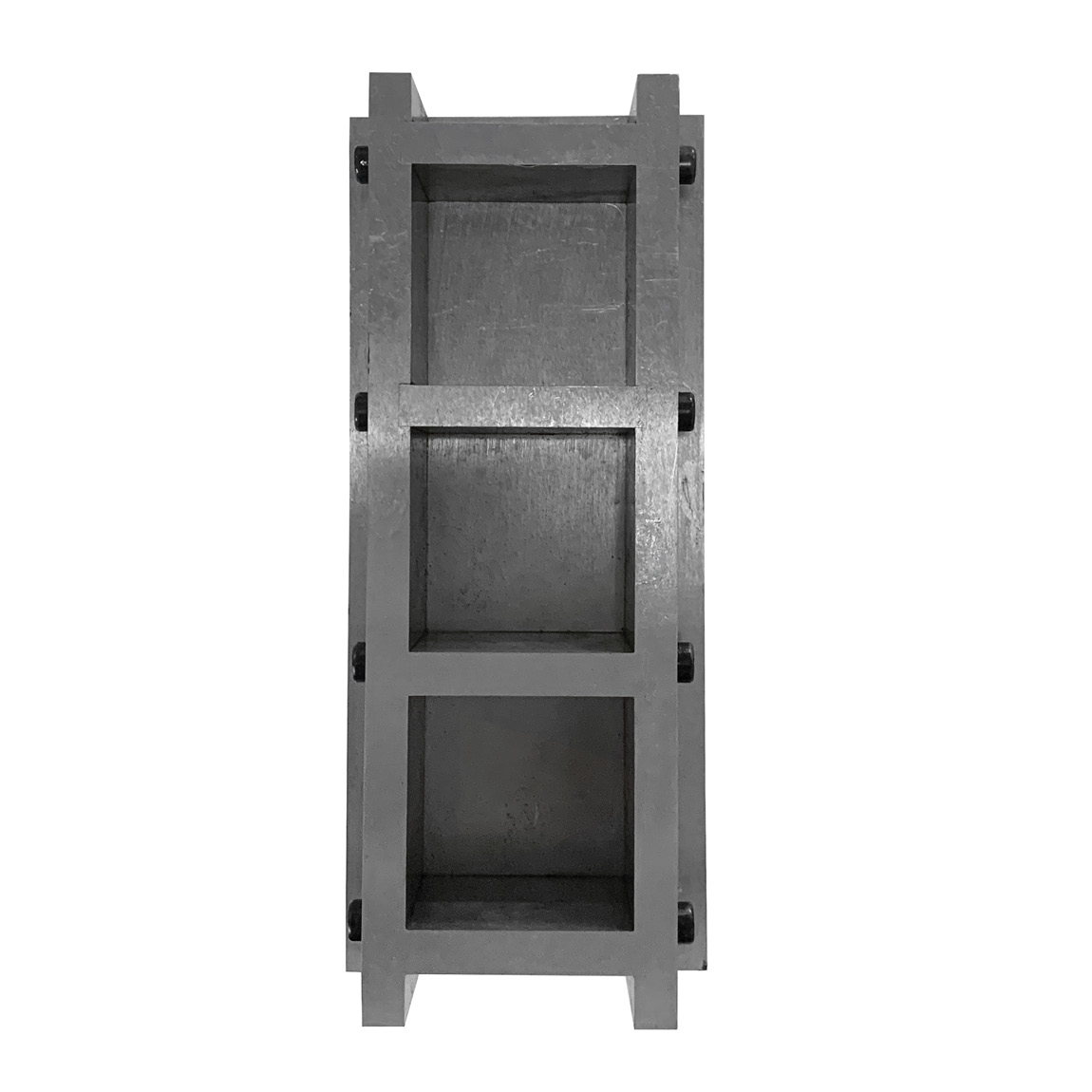 This Cube mould for testing the strength of concrete allows 50mm cubes to be formed for curing at 7, 15 and 28 days. Concrete levelling and finishing tools suppliers Speedcrete, United Kingdom.