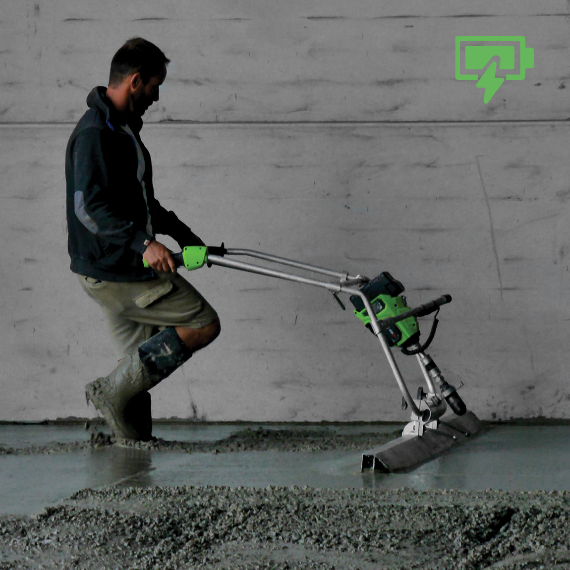 Multivibe free screeding bars are the most reliable on the market. These concrete floater bars fit onto a petrol powered Multivibe or a battery powered Atom Screed. Available from speedcrete, United Kingdom.