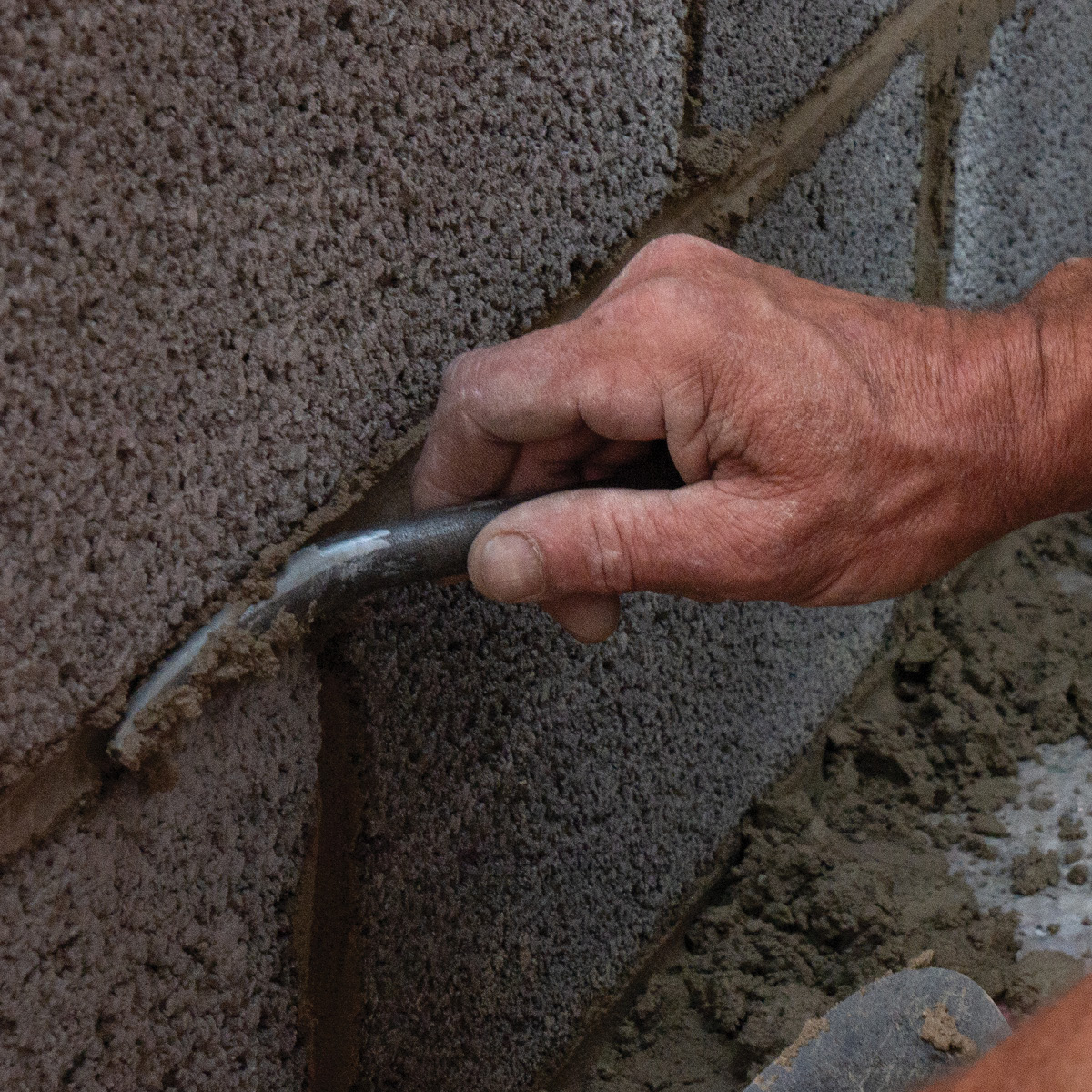 W.Rose Bullhorn Jointers. Manufactured for professional bricklayers. These heat tempered & hand polished Bull Jointers offer a quality tool for life. Use this tool to make rounded sunken rodded masonry joints. Available from Speedcrete, United Kingdom.
