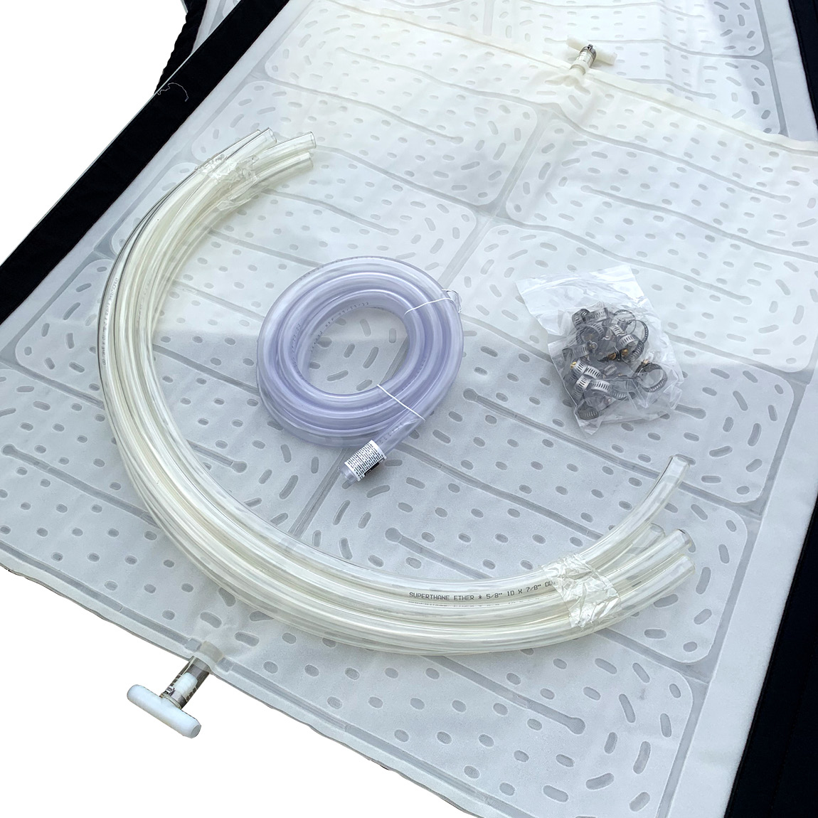 Fluxwrap IBC Cooling System (FLUX275) Achieve full coverage cooling at the temperature range you require to maintain the integrity of your critical materials with maximum efficiency. Available from Speedcrete, United Kingdom.