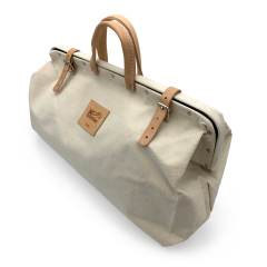 Canvas tool bag from Kraft tools, available from Speedcrete United Kingdom.