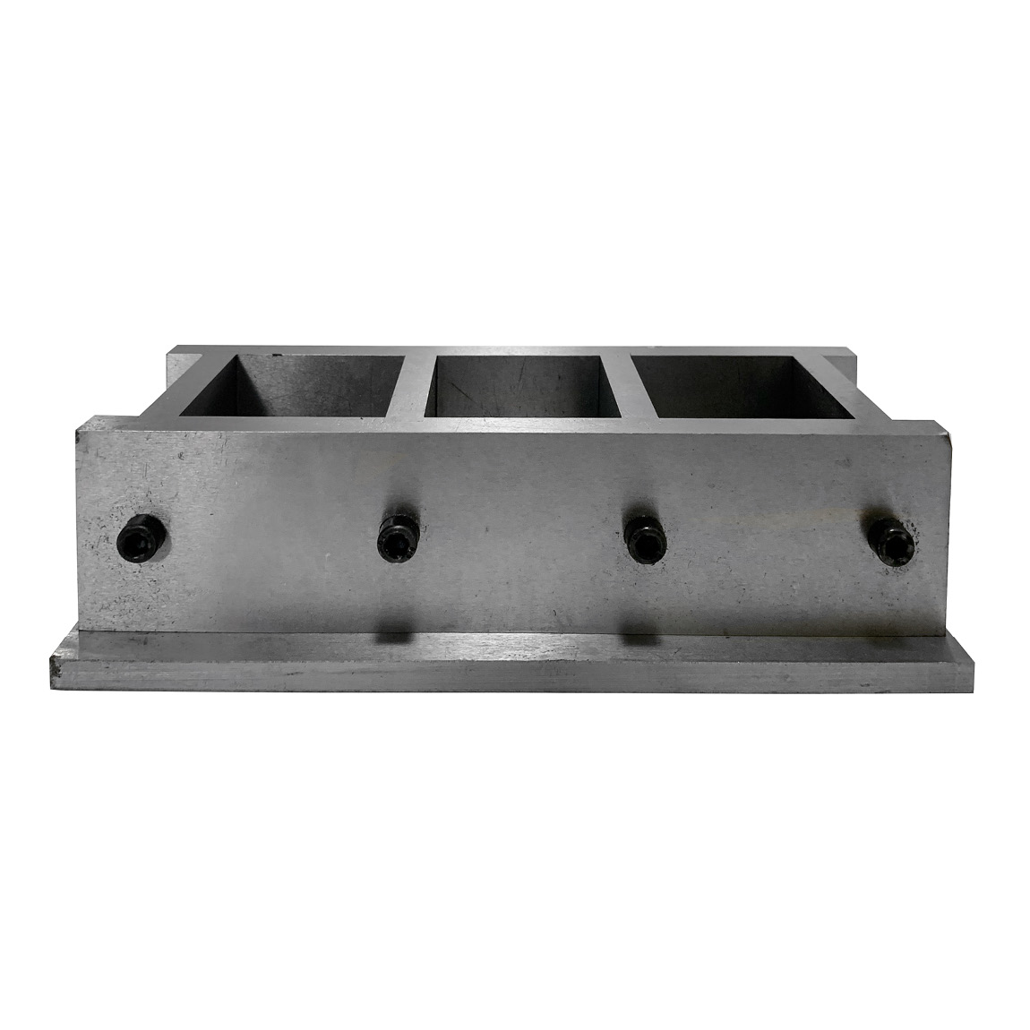 This Cube mould for testing the strength of concrete allows 50mm cubes to be formed for curing at 7, 15 and 28 days. Concrete levelling and finishing tools suppliers Speedcrete, United Kingdom.