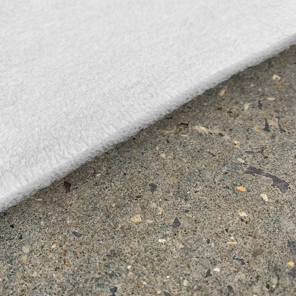 Rolls of material to insulate concrete from harsh cold conditions and frost. This 75 metre long roll has a thickness of 7mm and is used by concrete industry professionals. Available from Speedcrete, United Kingdom.