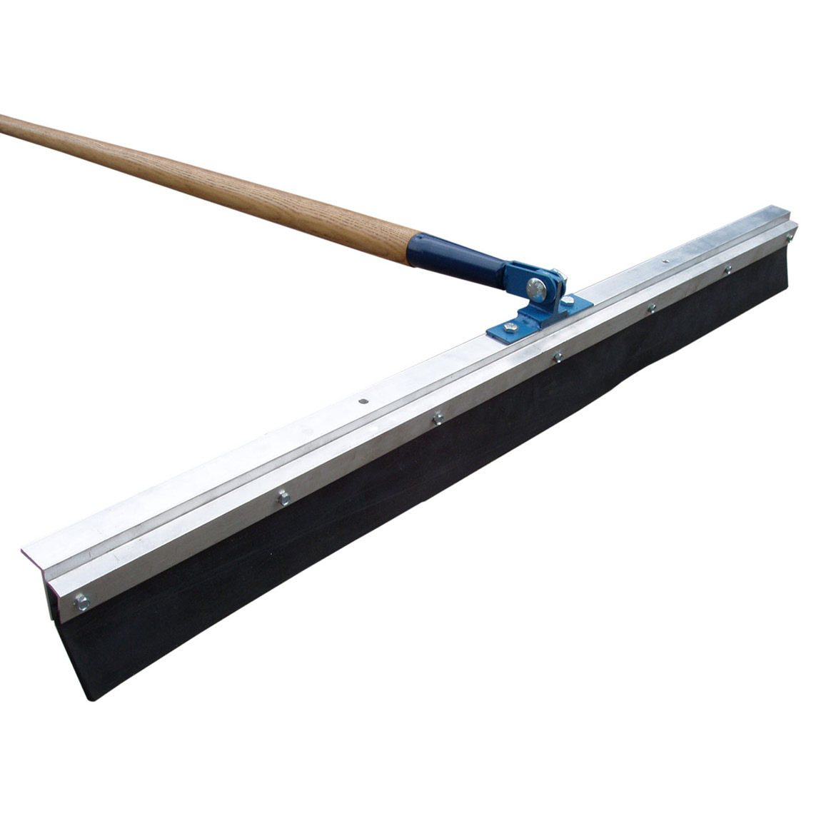 Squeegees allow for the quick removal of excess bleed water and slurry on flat surfaces. The rubber blade, which effortlessly and seamlessly squeegees away surface water is available in various widths 3ft, 4ft, 6ft and 8ft.