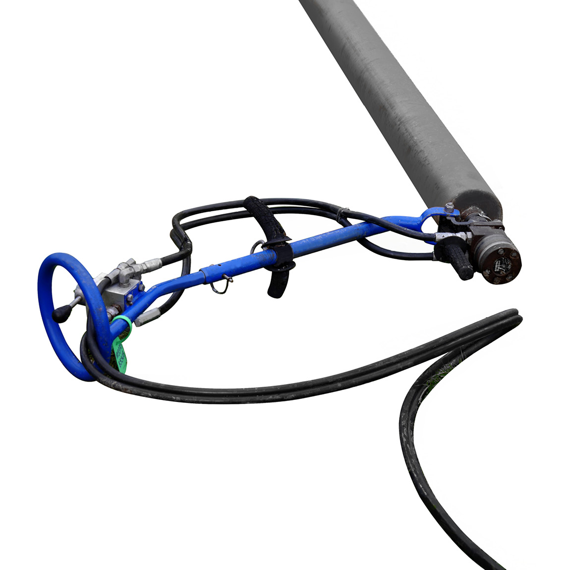 The Bunyan Striker can be powered by electric onsite to avoid fumes. This power unit offers power to the hydraulic hoses to spin the tube. Available from Speedcrete, United Kingdom.