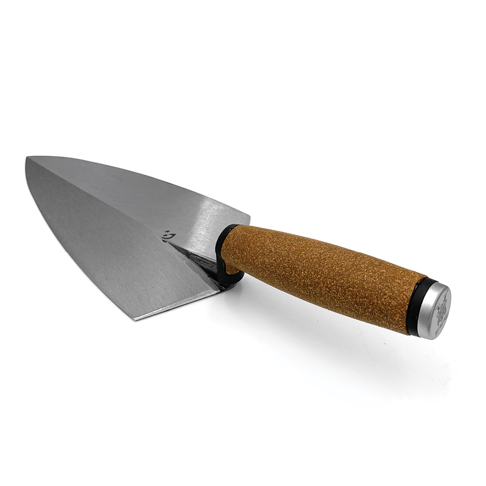 Kokoro trowels are available in the Philadelphia Pattern with the cork grip. These quality brick trowels are used by professionals and are made from a single piece of specially formulated steel. Available from Speedcrete United Kingdom.