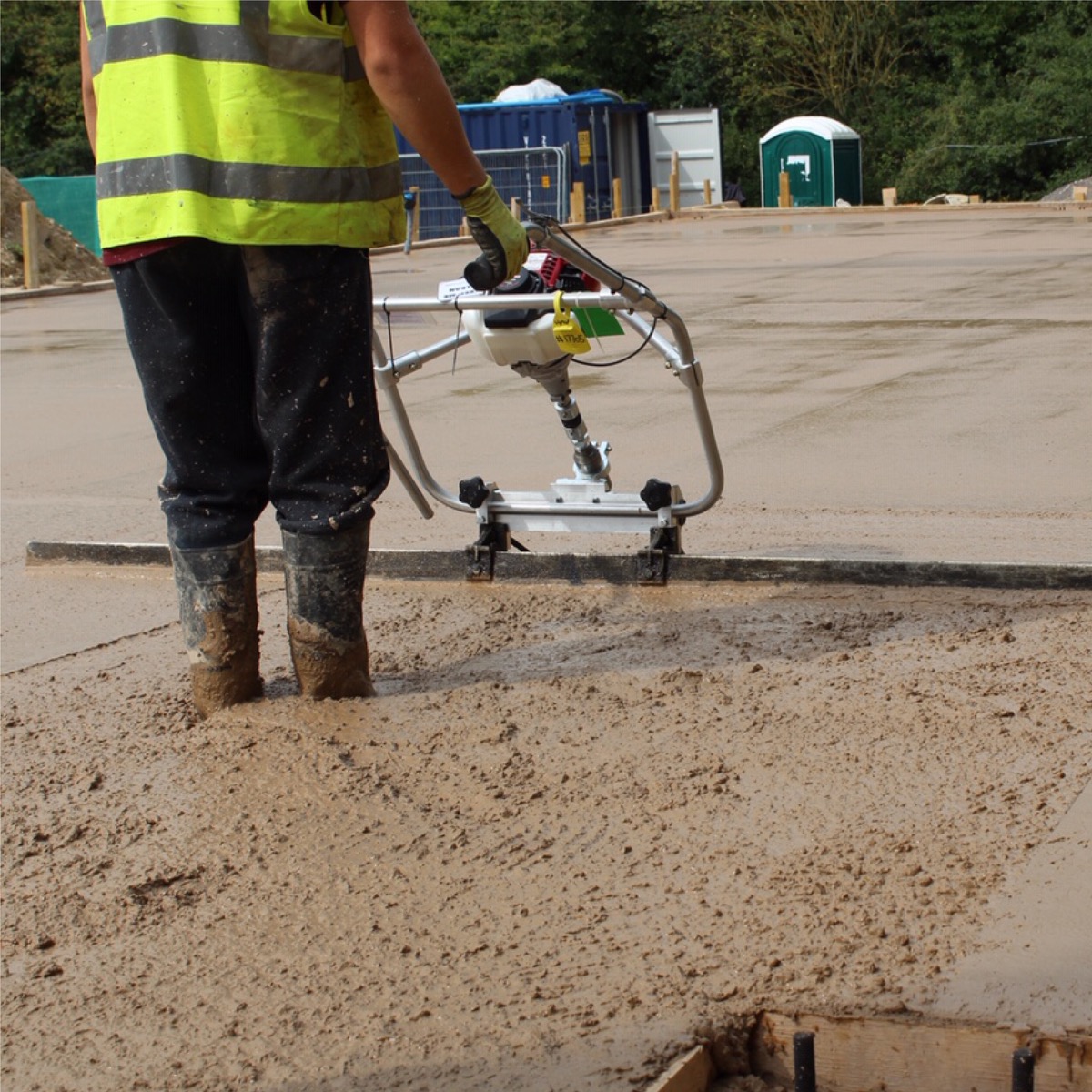 Multivibes are used to finish concrete level while applying vibration to consolidate the concrete. This machine can be used with various bar lengths to suit your operation. Available from Speedcrete, United Kingdom.