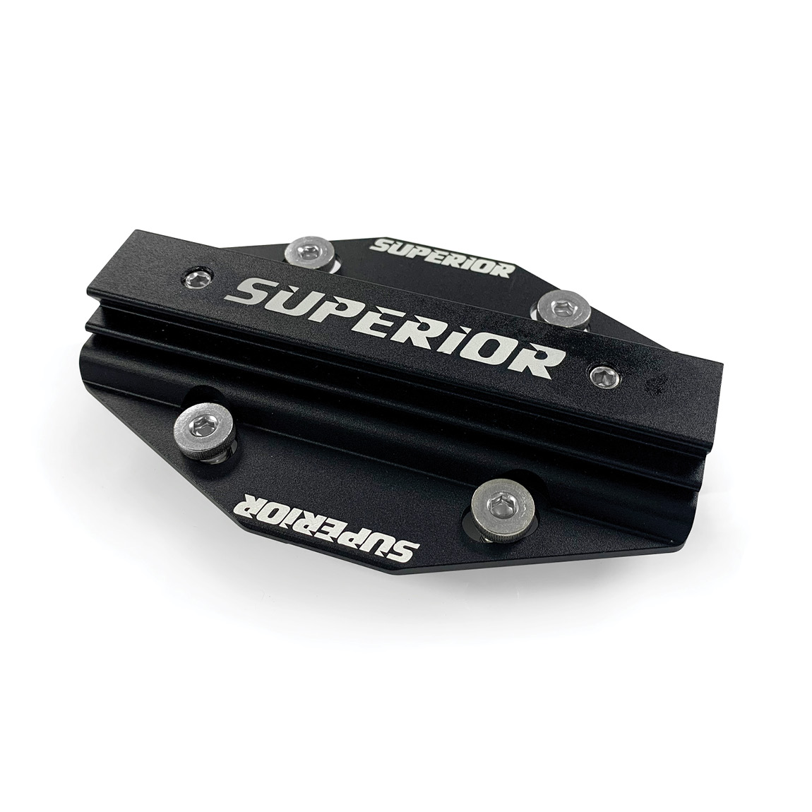 QUICK ATTACH SYSTEM MALE mounting plate.
The QAS™ -M, male plate, is an adapter that turns a traditional float into the QAS™ sytem using the universal 4 bolt pattern. This is used when you are using your traditional float with our Pro Tilt™ or MagVibe