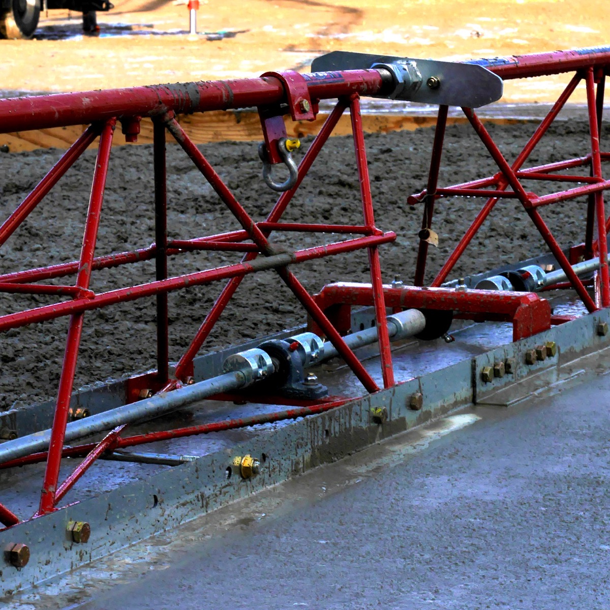 The Razorback Truss Screed from Allen Engineering is available for concrete levelling from Speedcrete, United Kingdom.