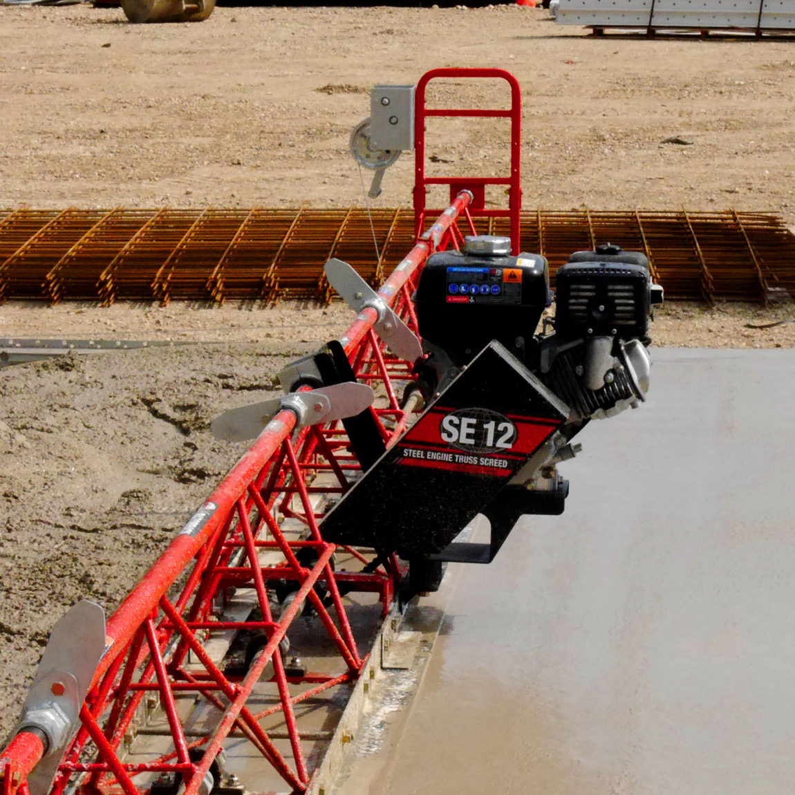 The Razorback Truss Screed from Allen Engineering is available for concrete levelling from Speedcrete, United Kingdom.