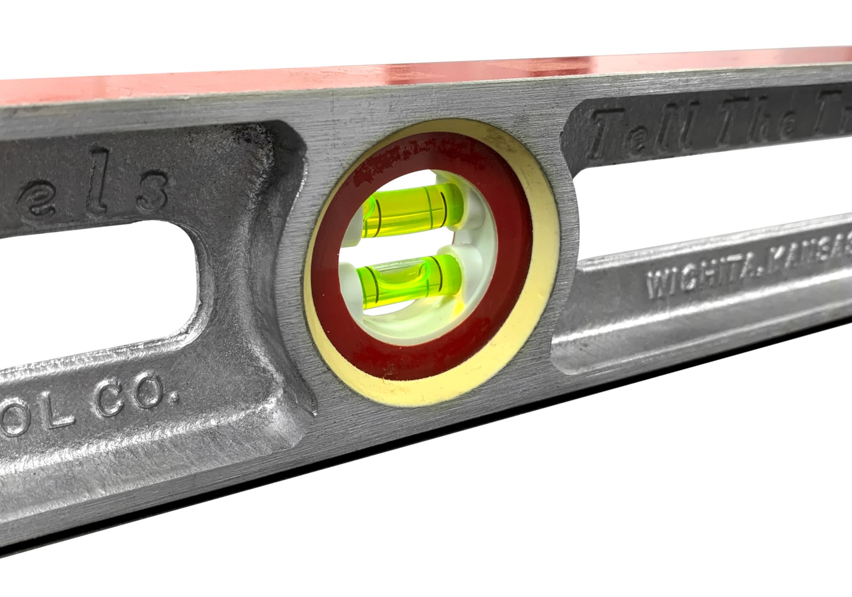 The Sands 48" Pro Combo Pack consists of a 48" durable cast aluminum level which comes with a professional Level Case plus a torpedo level. Available from Speedcrete, United Kingdom.