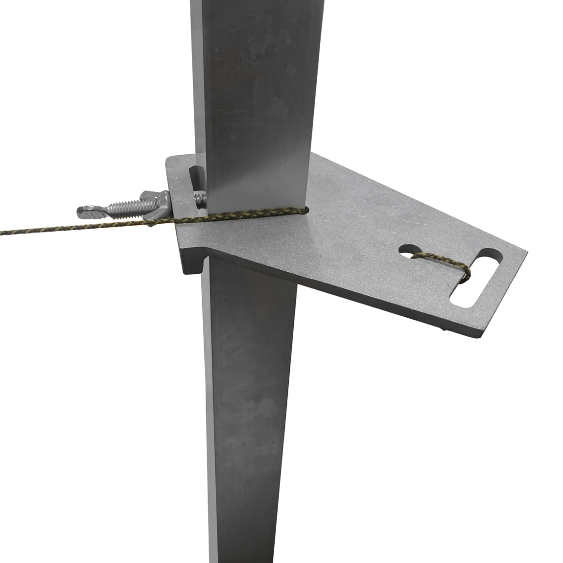 Top or sliding component to house the profile for a brick line system. Speedcrete sell this product in the United Kingdom.