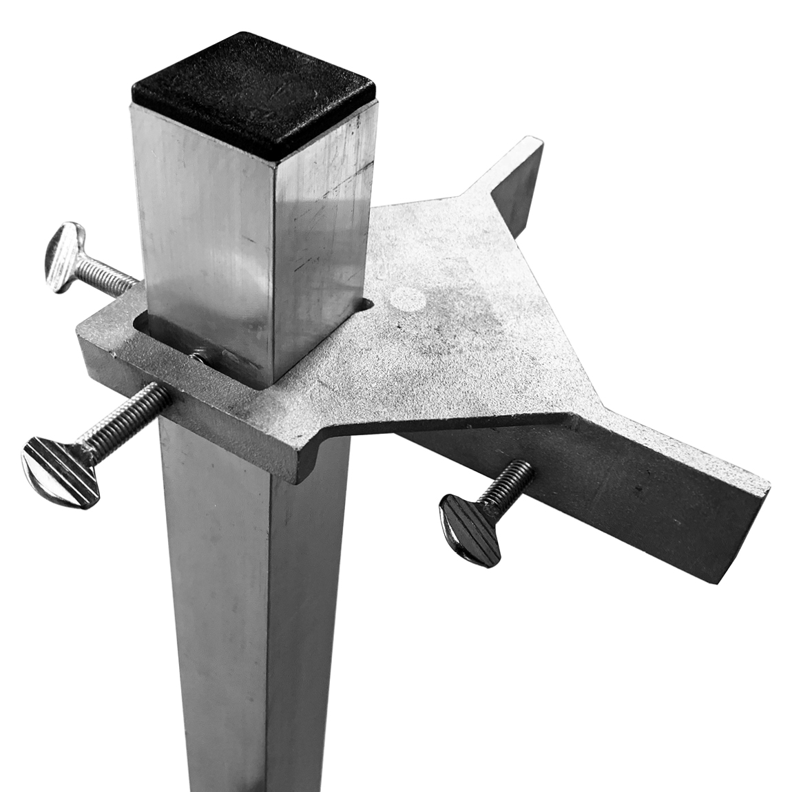 These outside corner bases are used by brick laying professionals to hold profiles. Get the most accurate masonry projects complete to a high standard. Speedcrete, United Kingdom offer a range of brick and concrete tools via an online shop.
