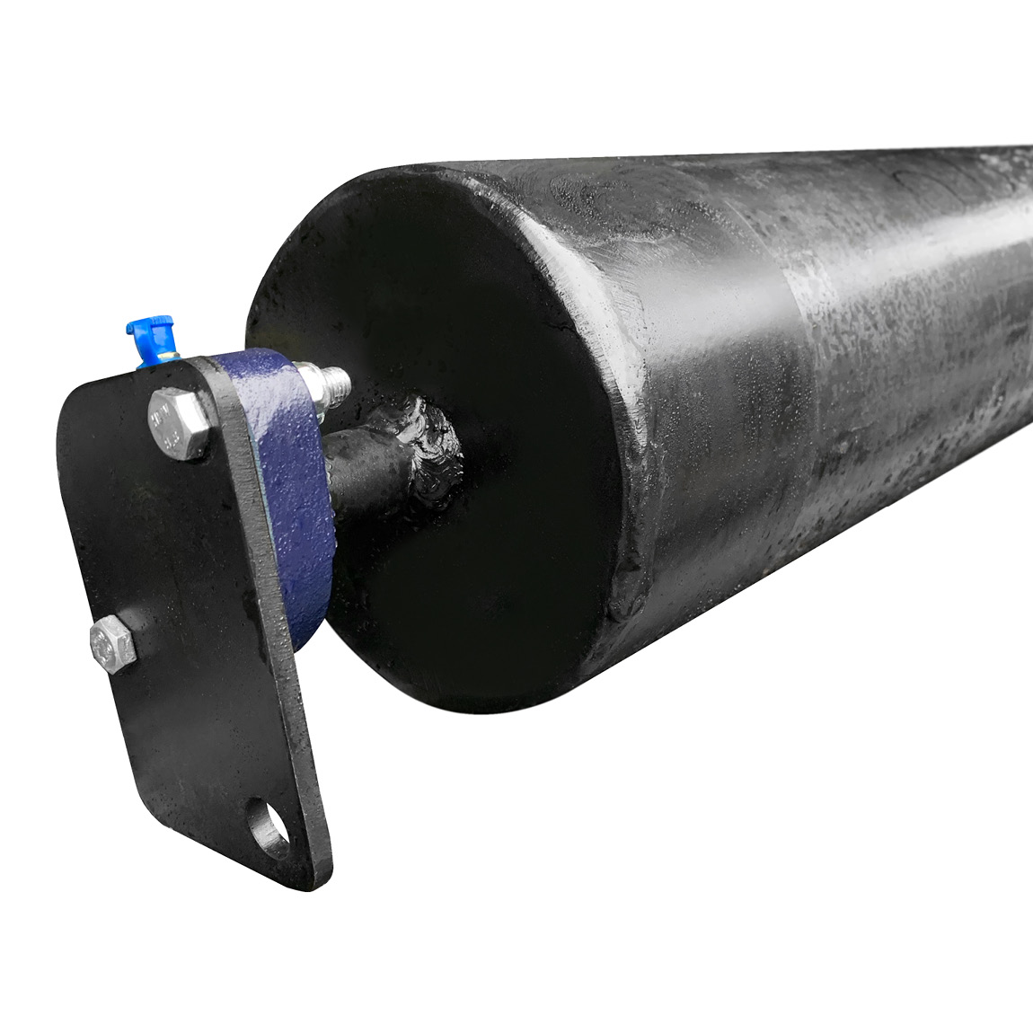 Bunyan Striker Roller Tubes supplied in the United Kingdom via Speedcrete. Used to level concrete along form work, these precision straight tubes will roll concrete flat ready for finishing.